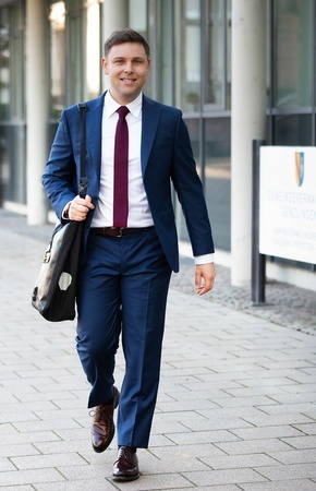 Bild: Denzlingens Brgermeister Fabian Egle. Foto: Susanne Ganter.