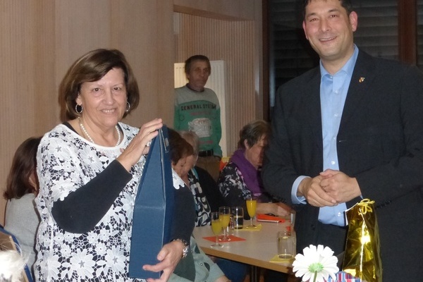 Hannelore L&uuml;bben und B&uuml;rgermeister Hollemann