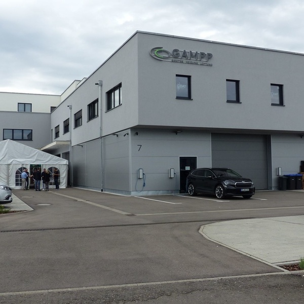 Das neue GAMPP-Firmengebude in der Marie-Curie- Strae 7 ind Denzlingen