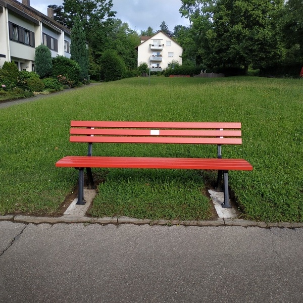 Neue Ruhebank Berliner Strae/Ricarda-Huch-Strae